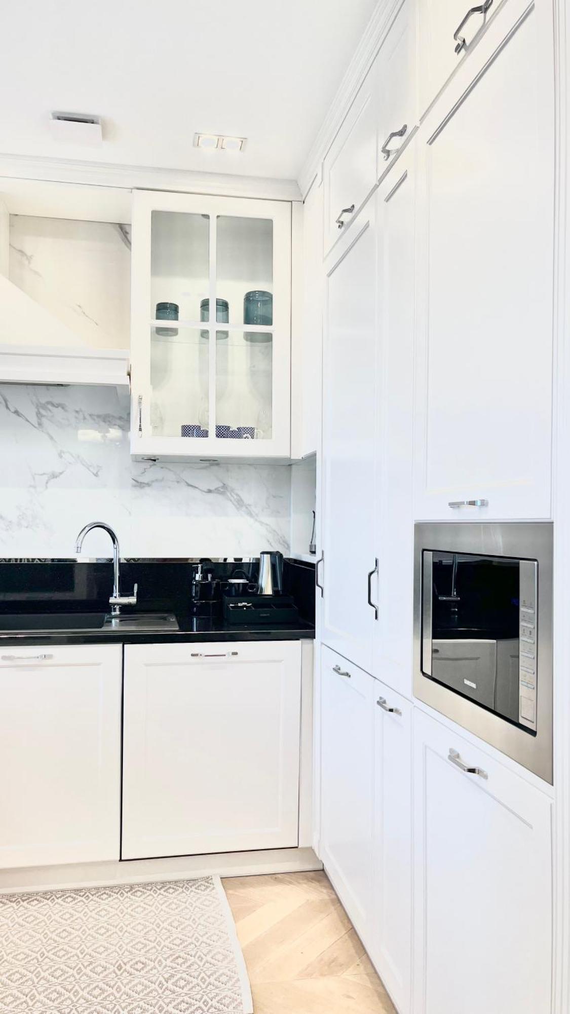 Apartment Bianco Royal
